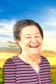 Ester Casanova's Instagram, Twitter & Facebook