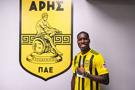 Lumor agbenyenu (born 10 august 1996) is a ghanaian footballer who plays as a left back for portuguese club sporting cp. Jik5fltpszs Zm