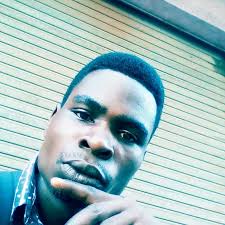 ADMIN NA VIONGOZI WA AVIOLA FC BONGE LA DADA WAMELEWA GONGO WAMESINZIA  HAWAJUI KAMA SAA 16:00 ISHAPITA🤣😳