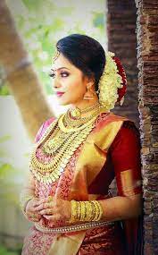 Gold Queen Indian Bridal Hairstyles South Indian Wedding Hairstyles Hairstyles Kerala