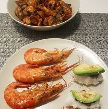 Gambas A La Plancha Con Nigriri De Olivada Y Aguacate Almejas Con Tomate Natural Food Meat Shrimp