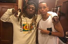 His first attempt at a college education came in 2005 when he spent lil wayne has a total of four children. Lil Wayne Takes Photos With Birdman S Children Rap Up