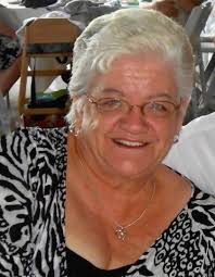 Barbara Courtemanche's Instagram, Twitter & Facebook