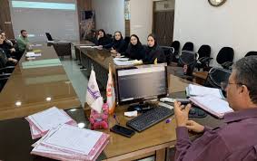 حضور کارشناس توانبخشی و مسئولان مراکز مثبت زندگی مهاباد در ویدئوکنفرانس کشوری قانون حمایت از معلولان