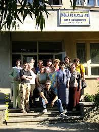 ^ 14 ani de școală obligatoriu începând din toamnă! Istoric Gimnaziul I A Bassarabescu