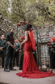 Beach wedding ideas, wedding themes beach weddings are extremely popular all the year round because they are the most romantic and relaxing. 60 Red And Black Wedding Ideas Weddingomania