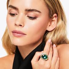 Rings for Women: Statement Fashion Rings