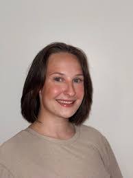 Sharon Fifer's Instagram, Twitter & Facebook