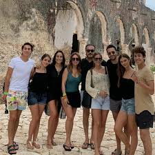 Por lo tanto, cualquier comentario publicado en esta página, no será respondido por el / la / los youtuber(s). Juanpa Zurita De Vacaciones En Yucatan El Diario De Yucatan