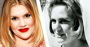 As camilla parker bowles, fennell plays a character with an upbringing she's familiar with — i'm basically. Emerald Fennell Will Play The Crown S Young Camilla