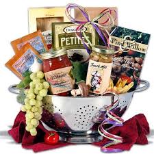 Use Your Words Home Decor Ideas Homemade Gift Baskets Auction Baskets Fundraiser Baskets