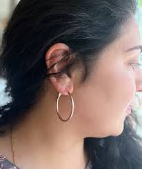 Créoles en or rose, bijoux texturés et minimalistes, acier inoxydable  respectueux de l'environnement