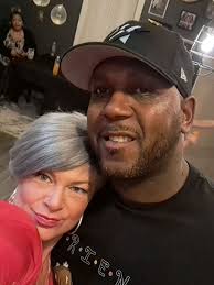 Lamarcus Callender and Andrea Callender 's Wedding Website