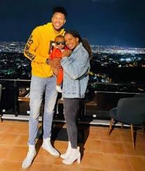 Born in greece to nigerian parents. Veronica Antetokounmpo Meet Mother Of Giannis Antetokounmpo Vergewiki