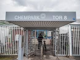 Warten auf das grüne licht des gesundheitsministeriums.🚦#chemie #industrie #corona #impfzentrum #impfung #covid19 #leverkusen #dormagen #krefeld #uerdingen #currenta Impfen Im Chempark Leverkusen Currenta Ist Vorbereitet Tappt Aber Im Dunkeln Kolner Stadt Anzeiger