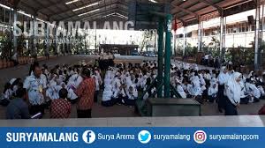 Surabaya, 14 juli 2020 guru mata pelajaran. Kota Malang Peringkat 1 Hasil Unas Jenjang Smp Se Jatim Surya Malang