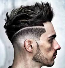 Influenced by the fashion, pop culture and music scene of the decade, 90s hairstyles were bold and unique, allowing guys to express themselves with different types of styles. 25 Cool 90s Hairstyles For Men 2021 Guide