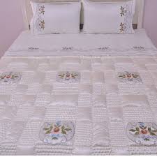 en begenilen ilikli yorgan setimiz ile karsinizdayiz yorgan 200 220 nevresim 200 220 carsaf 230 250 yastiklar 70 50 istenen renk carsaflar nevresim renkler