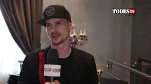 Також до останнього поруч з чапкісом. Intervyu Grega Chapkisa O Master Klassah V Todes Youtube