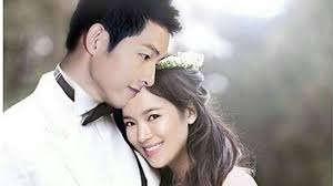 After nearly 2 years of divorcing song joong ki, song hye kyo finally returned to the screen with a new project now we are breaking up. Nhá»¯ng Hinh áº£nh Ngá»t Ngao Cá»§a Song Joong Ki Song Hye Kyo TrÆ°á»›c Khi Ly Hon Tin Tá»©c Má»›i Nháº¥t 24h Ä'á»c Bao Lao Ä'á»™ng Online Laodong Vn