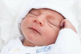 Seggiolino auto fino a che altezza del bambino? Respiro Neonati Affannoso Rumoroso Veloce Sibilante Ecco Cosa E Normale E Cosa Non Lo E Prontopannolino