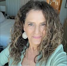 It's Big Ten Football Championship gameday for #1 Oregon Football. 🆚 Penn  State 📍 Lucas Oil Stadium ⏰ 5:00 PM PT 📺 CBS #GoDucks