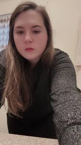 Emily Voss (@emilyvoss0829)