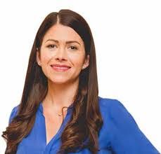 Tracie Pearson's Instagram, Twitter & Facebook