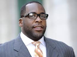 Contractor says he paid ex-Detroit mayor for work