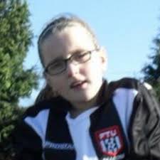 Amie Travers (@Amie10Trav)