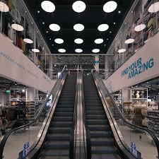 Uk city centres 'not dead' despite covid crisis. Primark Bluewater Shopping Retail Destination Kent