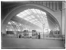 Pin Von Nikolai Kusnezow Auf Leipzig Hauptbahnhof Kopfbahnhof Mainstation Leipzig Hauptbahnhof Bahnhof