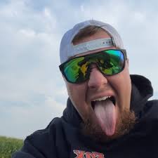 Shakoolie (@Shakoolie)