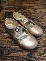 Visit dillard's to find clothing, accessories, shoes, cosmetics & more. Fendi Girls Shoes Little Kids Rose Gold Shoes Size 25 Dust Bag And Shoe Box Ebay