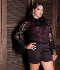 Seperti yang telah dibahas pada artikel model baju untuk perut buncit, pakaian berwarna gelap akan membuat ilusi 'lebih kecil' pada tubuh anda. Tips Memilih Baju Bagi Wanita Gemuk Tebet9 Com