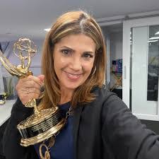 Mayra Acevedo's Instagram, Twitter & Facebook