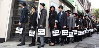 Potrivit celor mai recente date emise de biroul de statistică în muncă al statelor unite, iată câteva dintre cele mai bine plătite meserii din lume pentru a obţine un astfel de job nu trebuie să urmezi cursurile unei facultăţi de medicină, însă vei avea nevoie de un curs de specializare, iar venitul mediu. Care Sunt Cele Mai Bine PlÄƒtite Joburi Din Marea Britanie