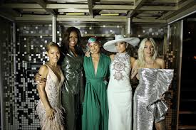 Pin By Marilyn Pierre On President Obama Family Michelle Obama Grammy Lady Gaga