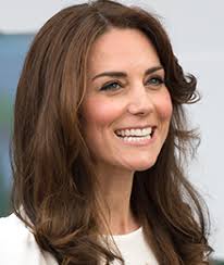 Scopri ricette, idee per la casa, consigli di stile e altre idee da provare. Kate Middleton Archive Tres Click