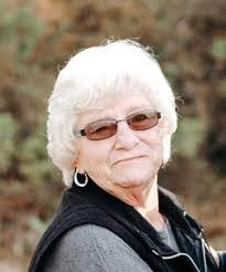 Sandra Mcclellan's Instagram, Twitter & Facebook