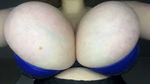 Lay back relax and let mommy shake her huge hangers - BustyQueen32M -  EroThots