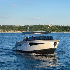 Inboard Center Console Boat 28 Cabin Sport Alfastreet Marine Planing Hull Side Console Hard Top