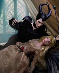 Maleficent And Aurora Doll Set Maleficent Mistress Of Evil Angelina Jolie On Instagram Wow Doll Mistress Of Evil And Aurora Maleficent Maleficent Mistress Victorian Dress