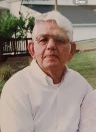 Daniel Grubbs's Instagram, Twitter & Facebook