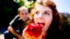 Not for art's sake, apple of Billy's eye to help city