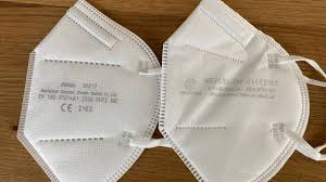 Kaum war dieser beschluss aus bayern verkündet, schossen offenbar. Ffp2 Masken Fur Risikogruppen Und Die Milliardenkosten Br24