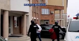 Mihai chirica la parchetul de pe langa curtea de apel iasi. Video BÄƒrbat CÄƒutat De AutoritÄƒÈ›ile Din Germania Pentru InÈ™elÄƒciune GÄƒsit Intr O Cafenea Din Alba Iulia È™i Ridicat De MascaÈ›i Romania24 Ro