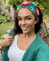 ✨ The energy of 2025 is already radiating with so much possibility and  potential! ✨ As we step into this new year, I'm feeling so aligned and  energized by the goals and