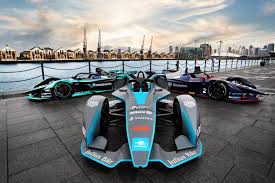 Formula e is here to shock the system. Indoor Strecke Doppel Rennen Saisonfinale Formel E Beschliesst London Ruckkehr 2020 E Formel De