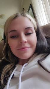 Sarah Northrup's Instagram, Twitter & Facebook